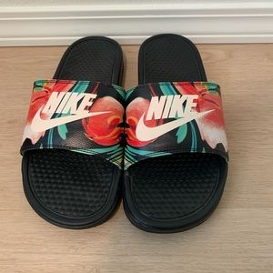 Nike Floral Slides, Size 10
